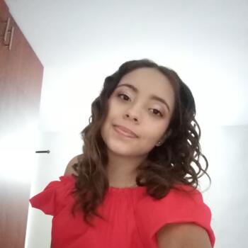 Babysitter in Santiago de Cali: Sara