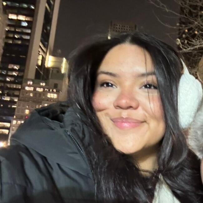 Babysitter in Granada: Samara