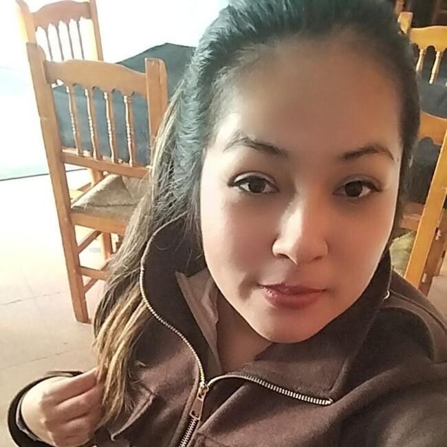 Babysitter in Burriana: Grecia