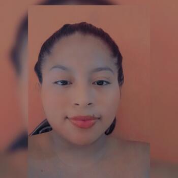 Babysitter in Guayaquil: Laura
