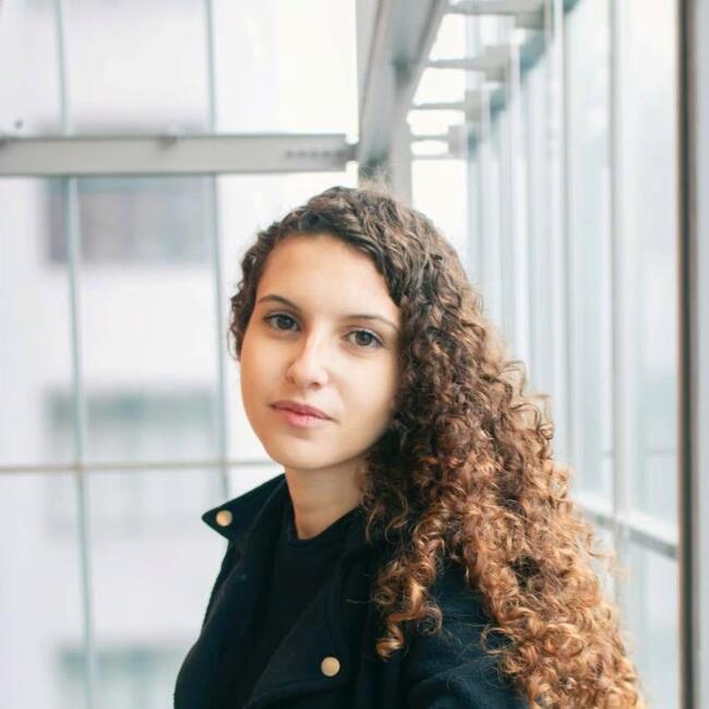 Babysitter in São Paulo: Aline