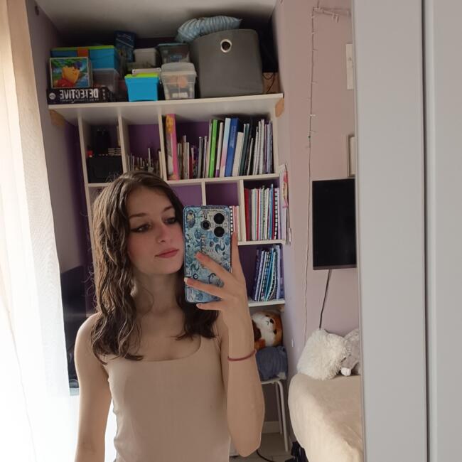 Babysitter in Liège: Constantina