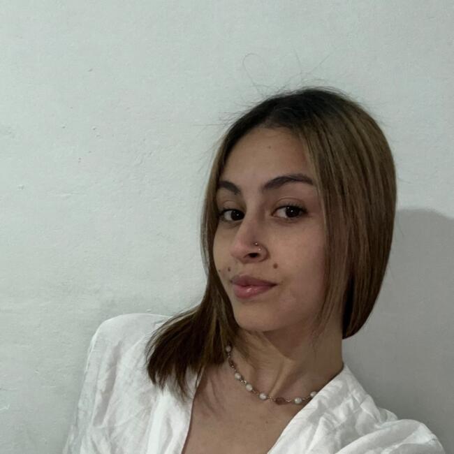 Babysitter in Maldonado: Lucrecia suarez