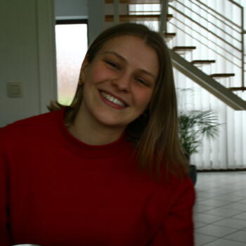 Babysitter in Knokke-Heist: Sari