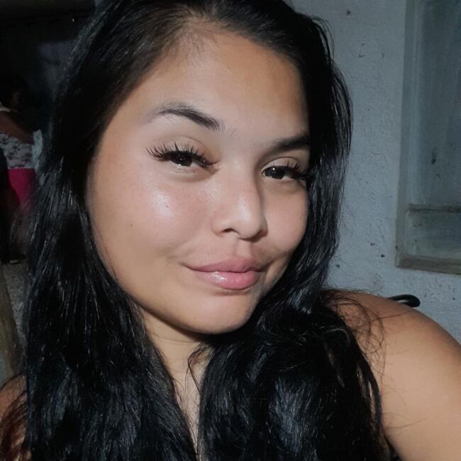 Babá em Timbó: Keila