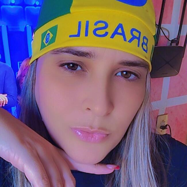 Babá em Foz do Iguaçu: Juliana