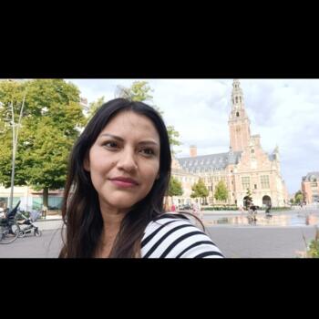 Canguro en Oviedo: Gabriela
