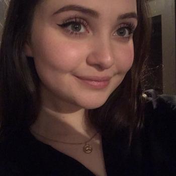 Babysitter in Wattignies: Léa