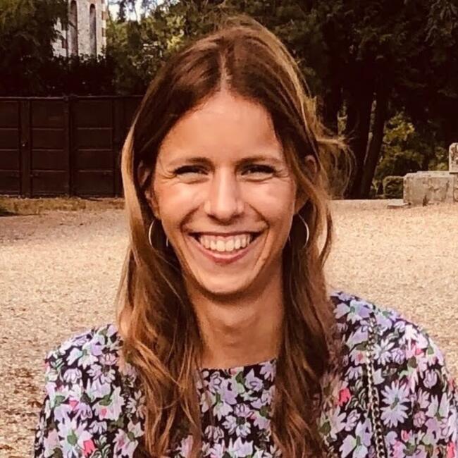 Babysitter in Le Haillan: Emeline