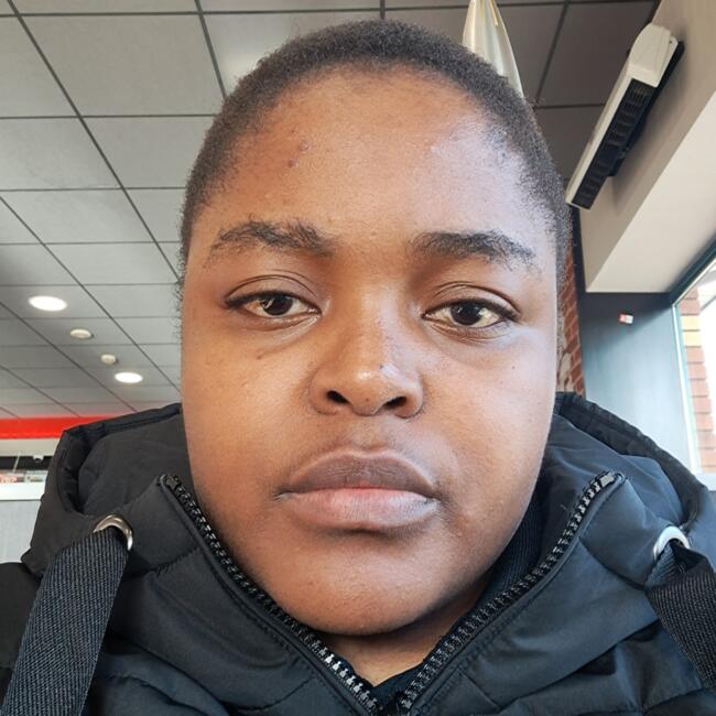 Babysitter in Dublin: Mpho