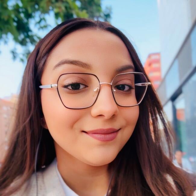 Babysitter in Albacete: Andreea