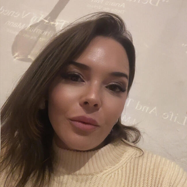 Babysitter em Almada: Vanessa