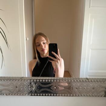 Babysitter in Gevrey-Chambertin: Elise