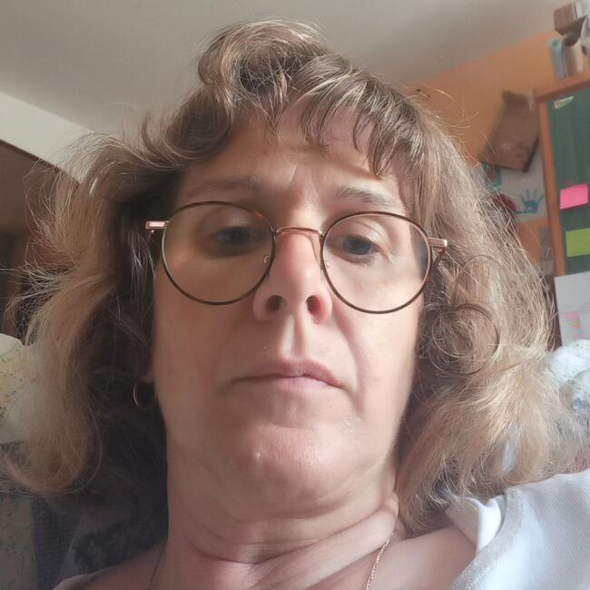 Babysitter in Boutiers-Saint-Trojan: Sophie