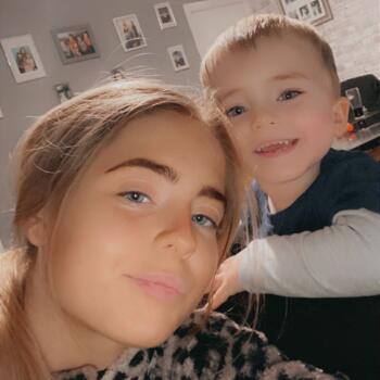 Nanny in Loughlinstown: Chloe kelly