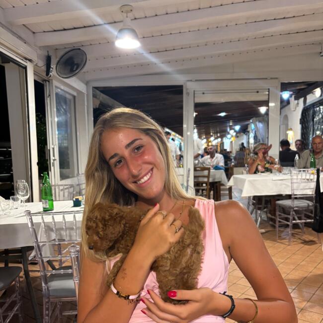 Babysitter in Rome: Sveva aurora