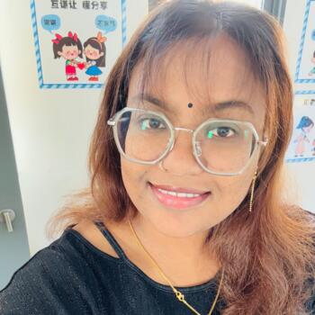 Babysitter in Taman Bukit Skudai: Rini