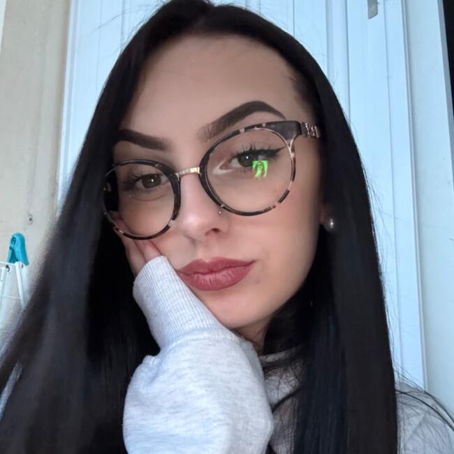 Babysitter in Châteauneuf-sur-Charente: Lindsay