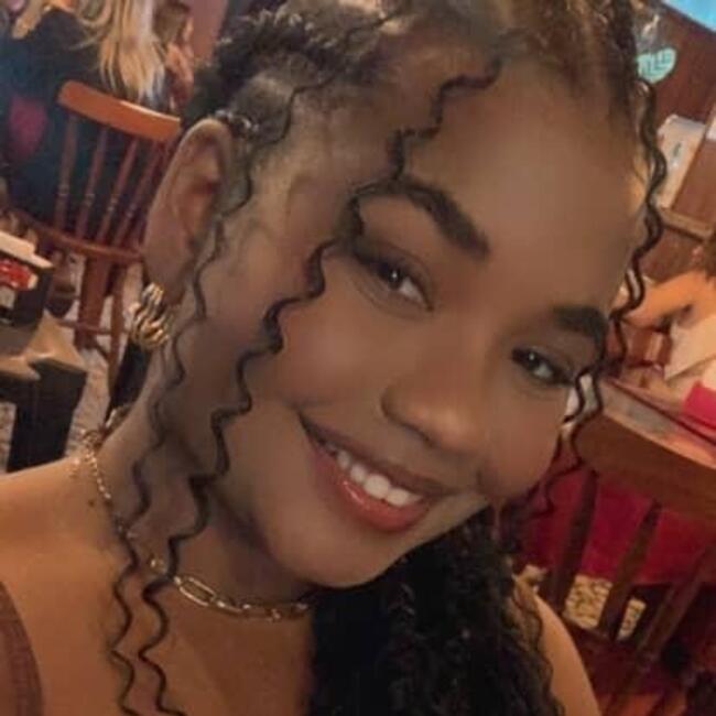 Babysitter in Belford Roxo: Maria Eduarda