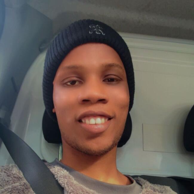 Babysitter in Manchester: Noel