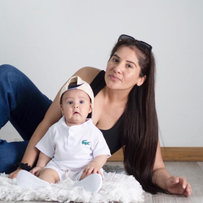 Trabajo para niñera en Hurlingham: Mónica