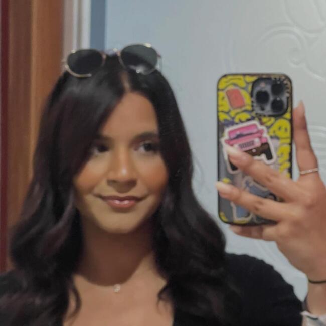 Babysitter in Glasgow: Siera