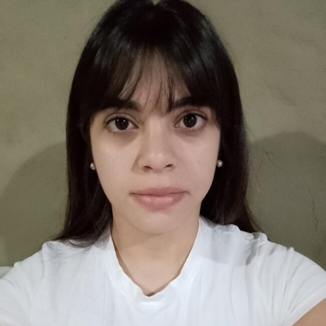 Babysitter in Almirante Brown: Camila