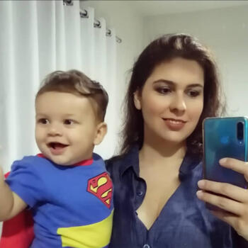 Babá Vila Velha: Bruna