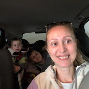 Parent Melíssia: ΕΛΕΝΗ