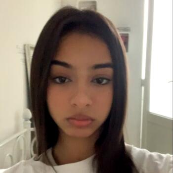 Babysitter in Brussel (Anderlecht): Lina