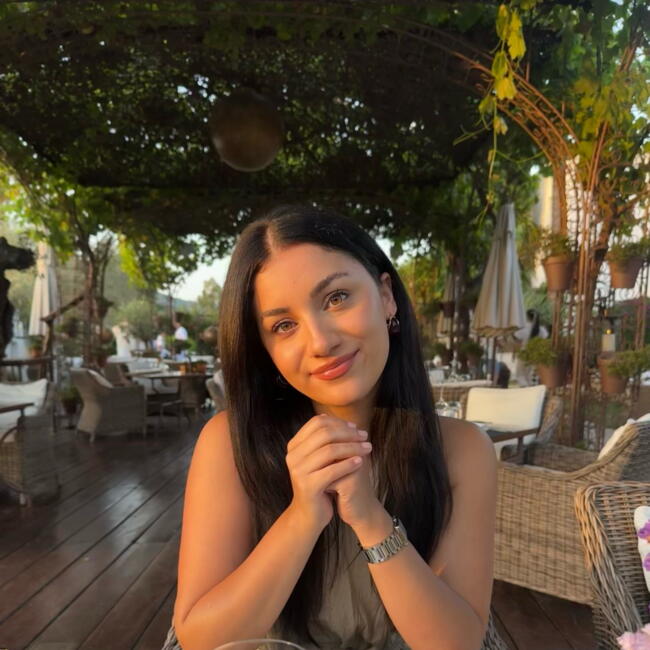 Babysitter a Milano: Joana