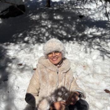 Babysitter in Khouribga: Hasna