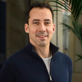 Posao bebisiterke u Novi Sad: posao čuvanja dece Igor