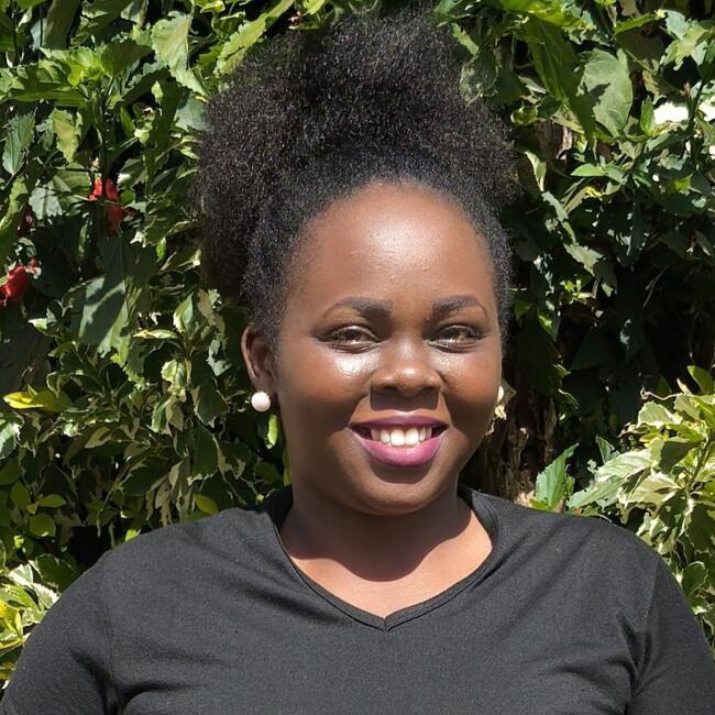 Babysitter in Doha: Pauline