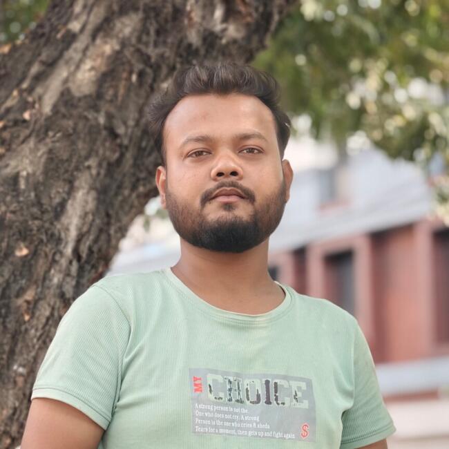 राउरकेला में बेबीसिटर: Ashu