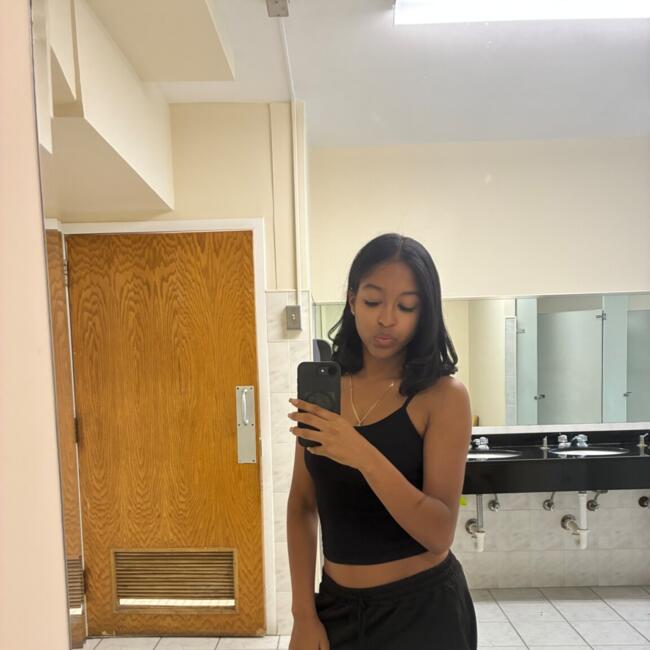 Babysitter in Passaic: Kiara