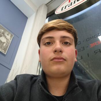 Babysitter in Paternò: Vincenzo
