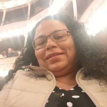 Nanny in Palencia: Diana Zulelly