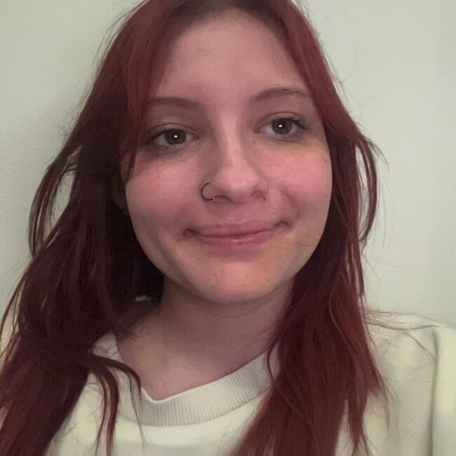 Babysitter in Hull: Lily