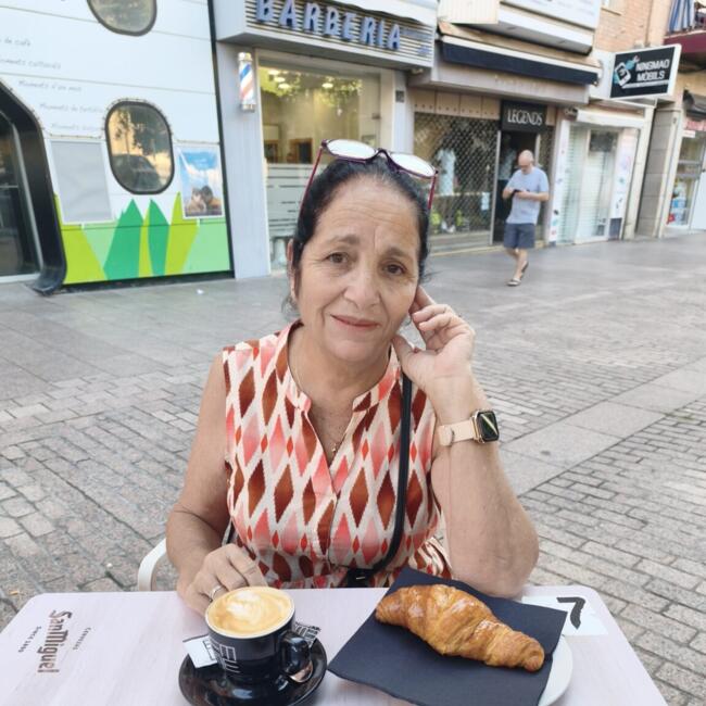 Babysitter in Vilanova i la Geltrú: María Caridad