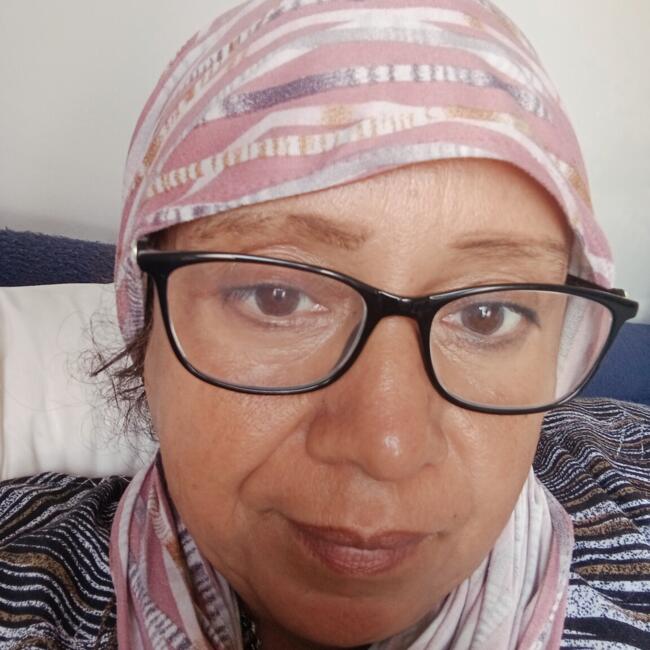 Babysitter in Casablanca: Mina
