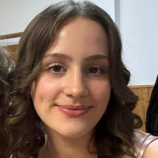 Babysitter in Győr: Luca