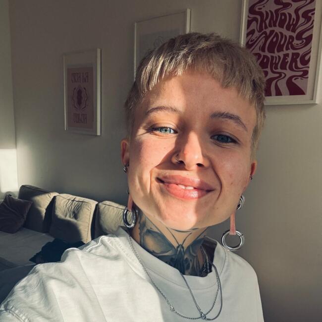 Babysitter Job in Köln: Tara