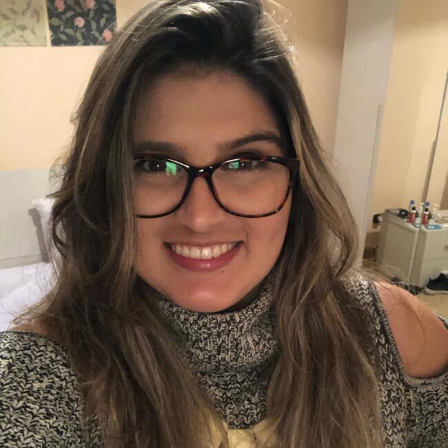 Emprego de babá em Senador Canedo: Fabrícia