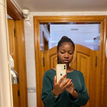 Babysitter in Sintra: Madalena