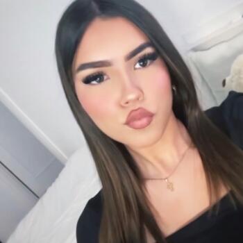 Babysitter in Montreuil: Elodie