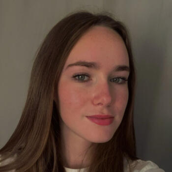 Babysitter in Vannes: Lou-Anne