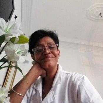 Babysitter in Montevideo: Mary