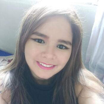 Babá em Varginha: Adriana