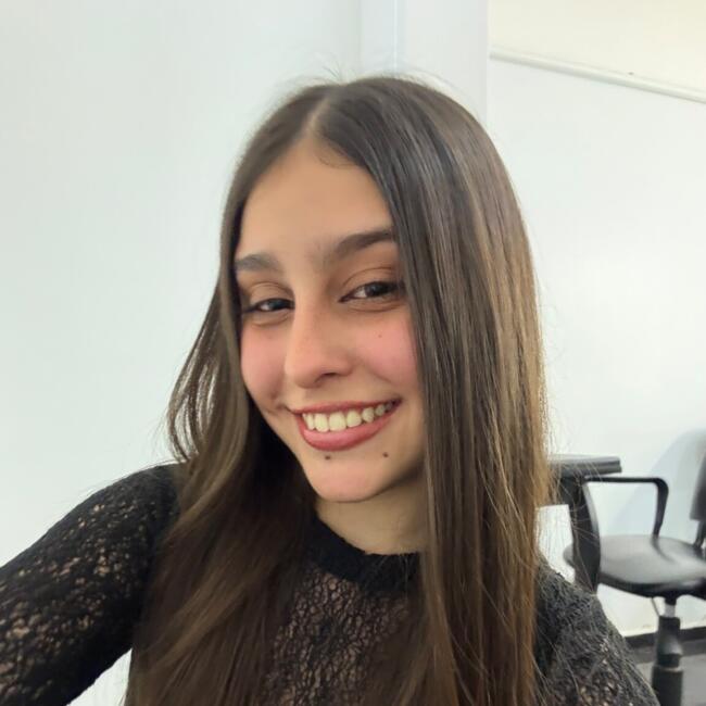 Babysitter in Rosario: Clara